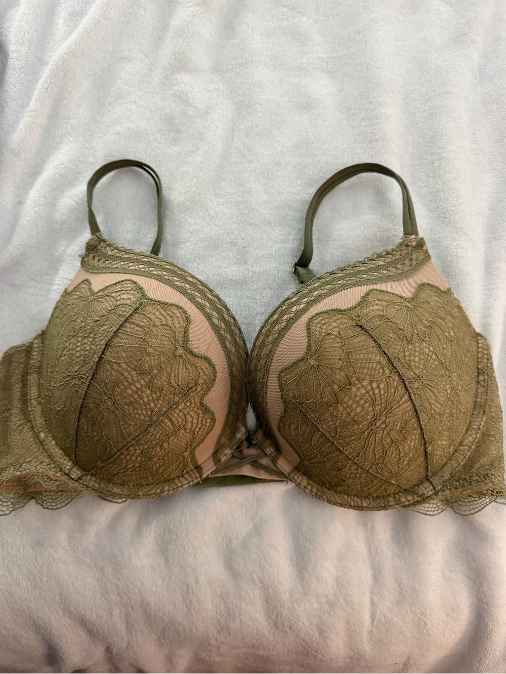 Victoria's Secret Olive Lace Underwire Push-Up Bra
